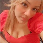 Clase a grupos de niños y niñas xon excelente manejo de liderazgo